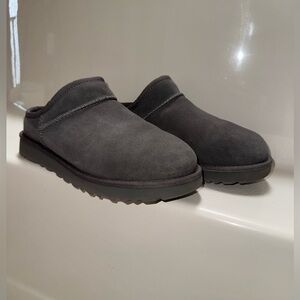 Ugg classic slippers